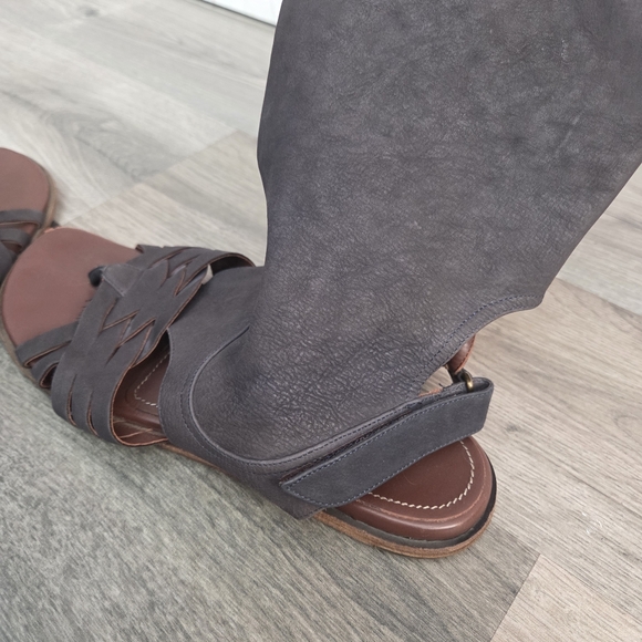 Donald J. Pliner Tall Leather Sandal Boots - Picture 7 of 10